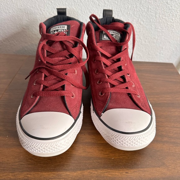 Converse men’s burgundy suede boots.  Men’s size 9 - Picture 5 of 8